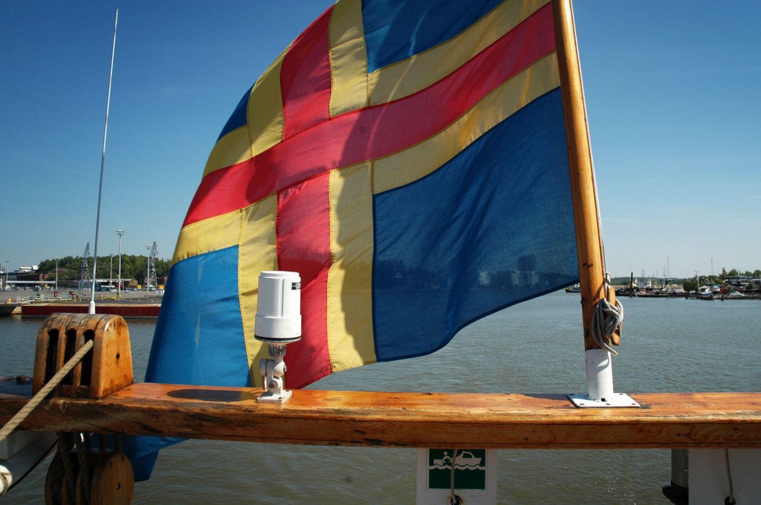 Ålands flagga