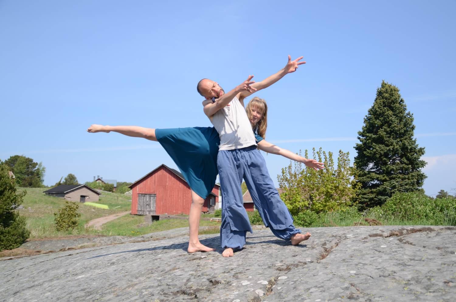 ElinMaria och Gabriel Sydänvirta dansar