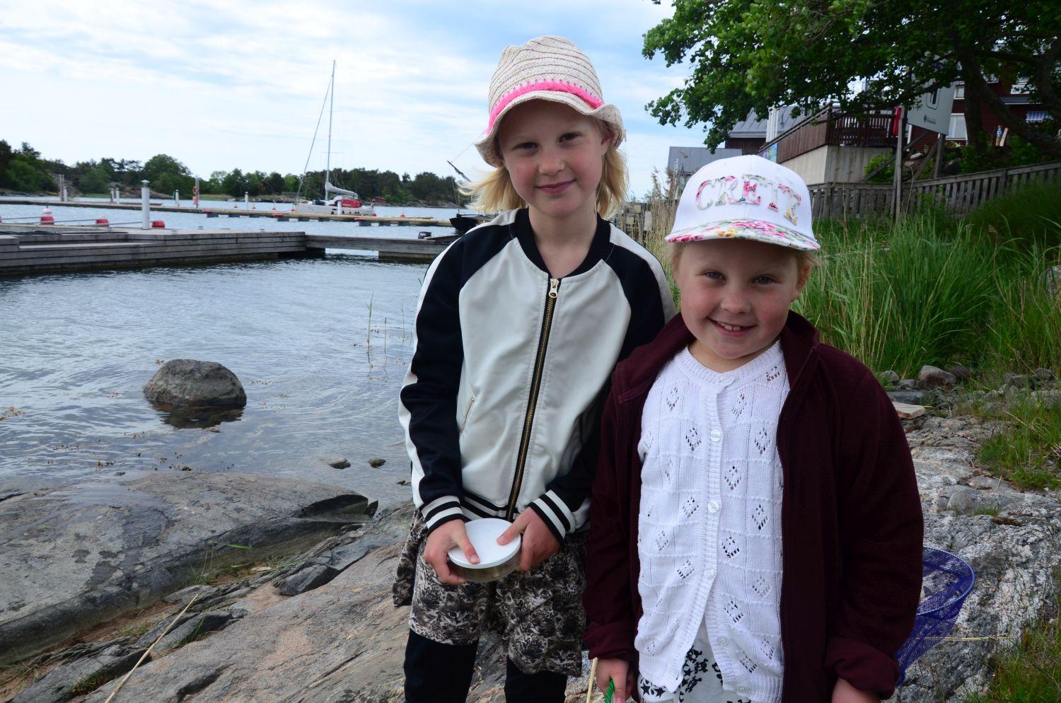 Meya och Nellie Walldén.