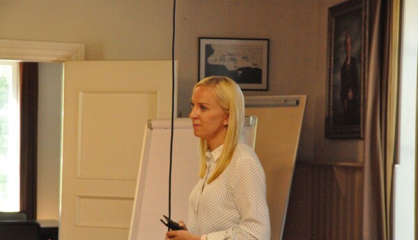 Sandra Bergqvist håller presentation