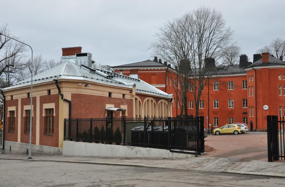en skolbyggnad
