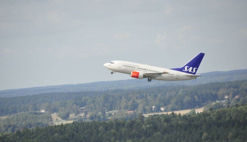 ett flygplan