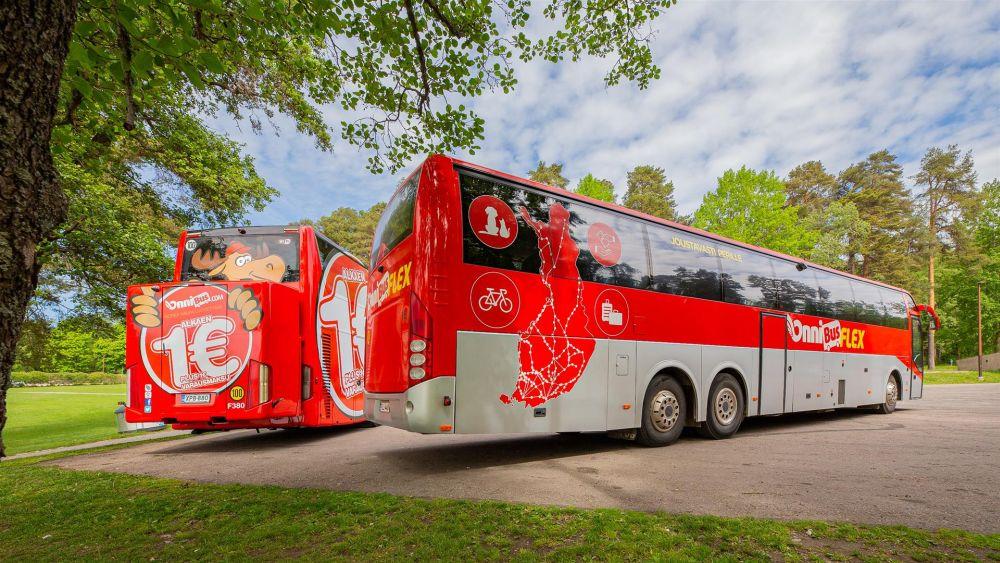 Onnibus- bussar.
