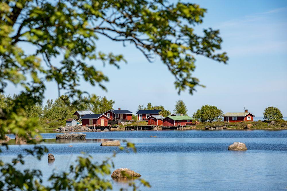 Små stugor i skärgården