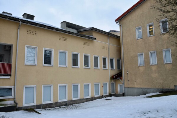 en sjukhusbyggnad