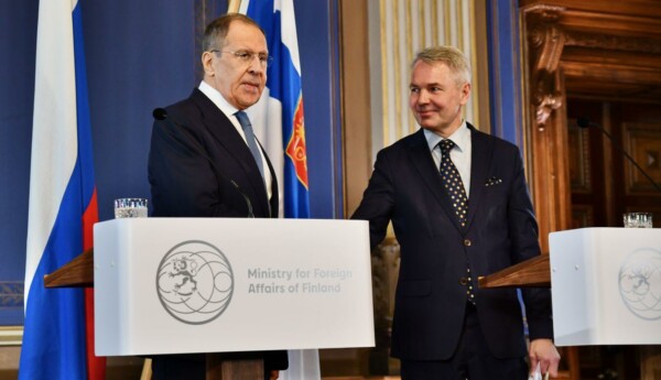 Sergej Lavrov och Pekka Haavisto