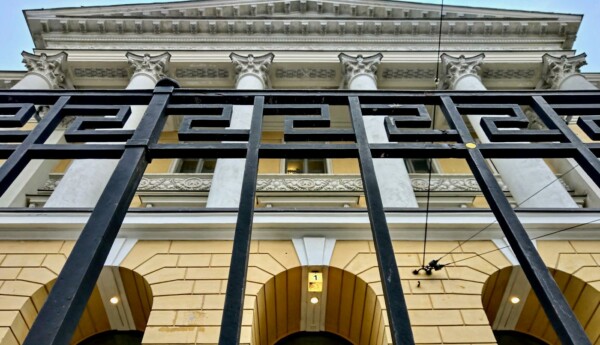 ståtlig byggnad
