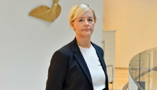 en kvinna