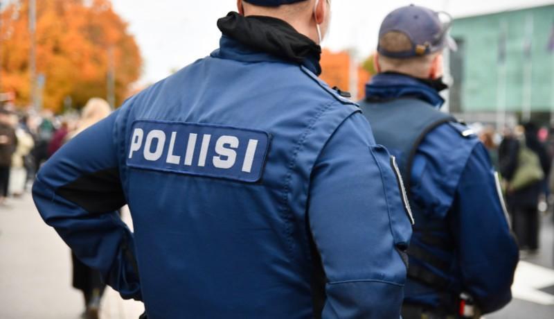 Poliser.