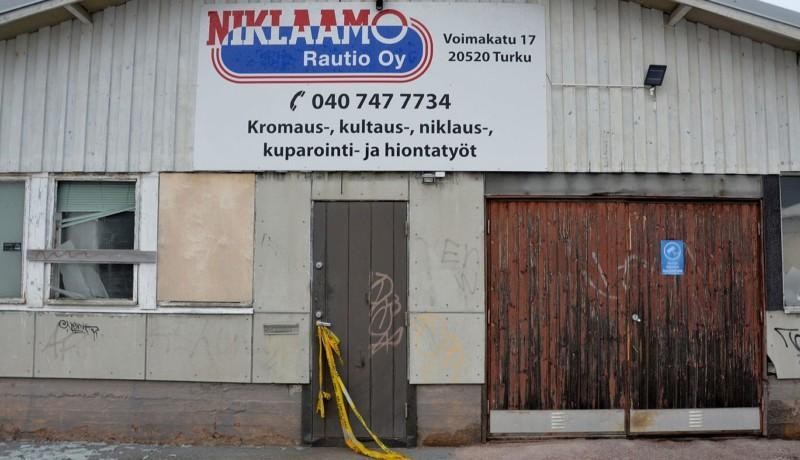 Övergiven industribyggnad