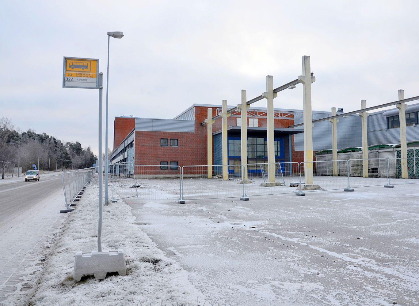 Gammal affärsfastighet