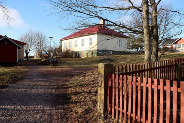 En gul byggand.