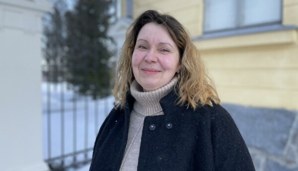 en kvinna