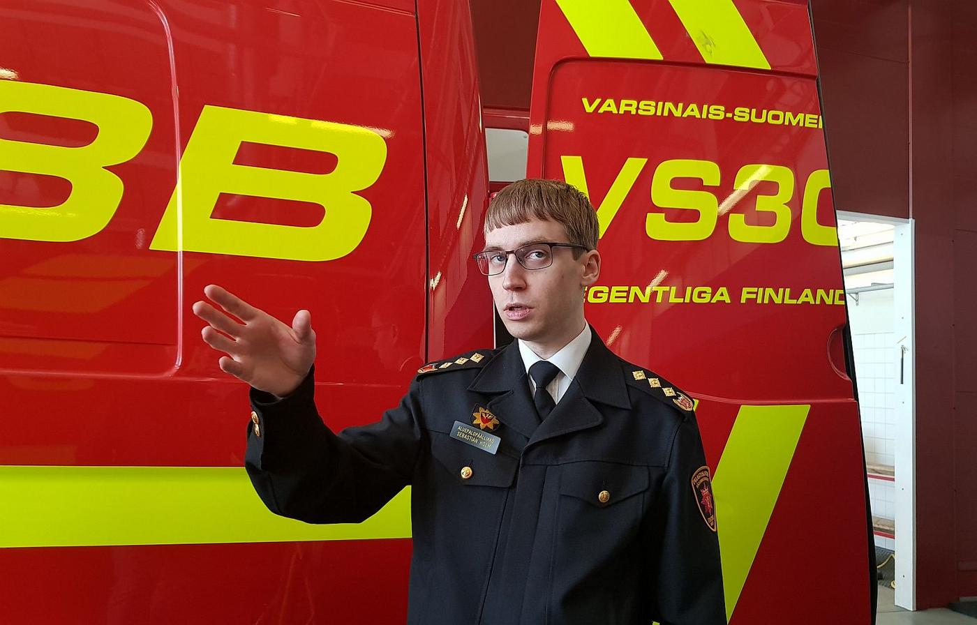 Brandchef vid brandbil