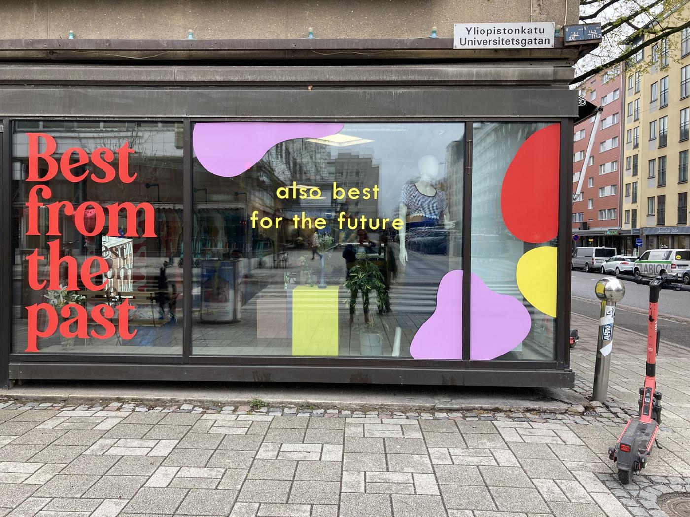 Second hand-butik i Åbo centrum.