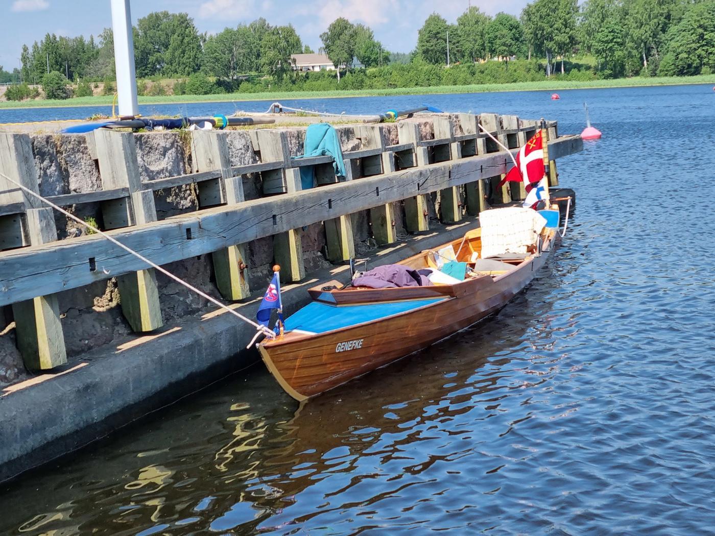 Dansk roddbåt i Ekenäs.