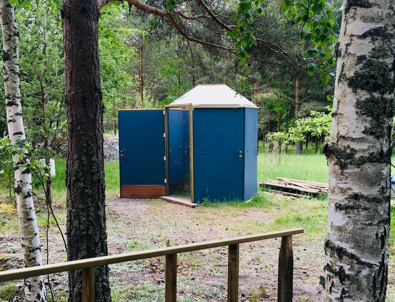 litet blått hus