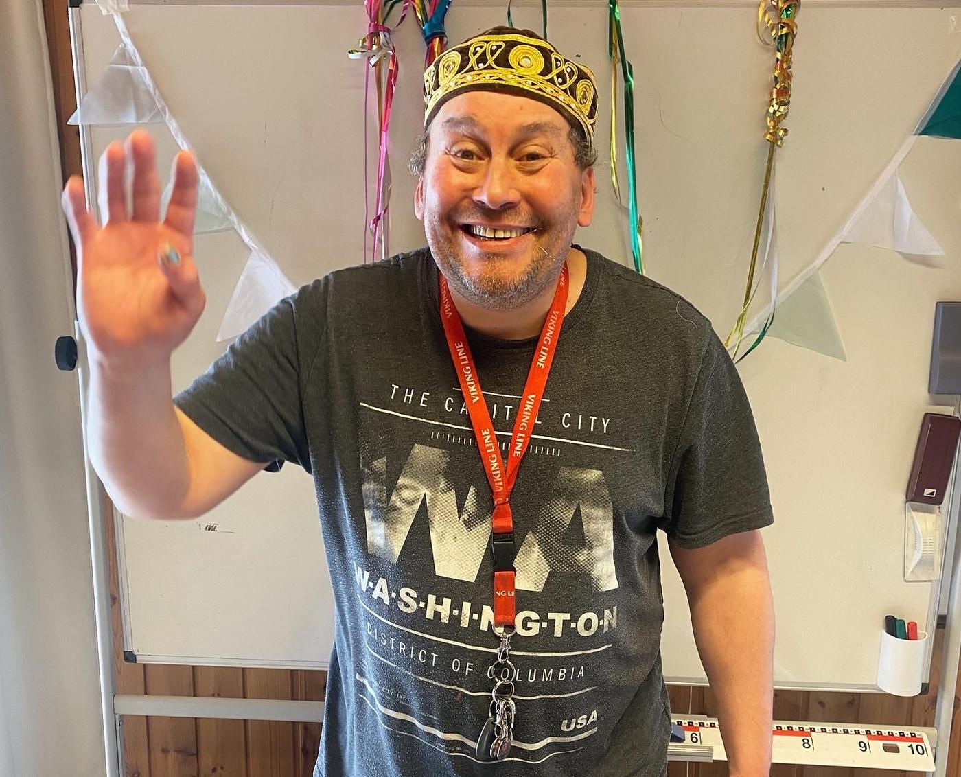 Jussi Hedberg med krona på huvudet