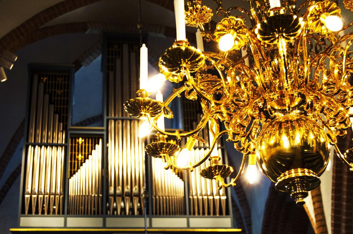 en kyrkoorgel