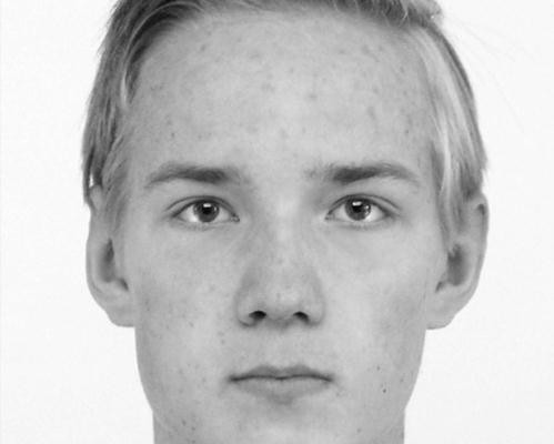 Ett porträttfoto av en ung man.
