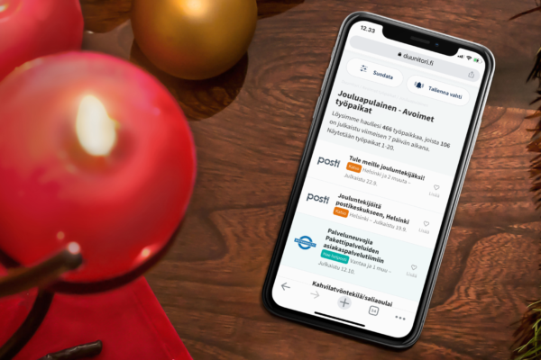 Smarttelefon med platsannonser