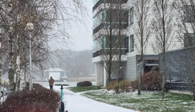 snö och hus