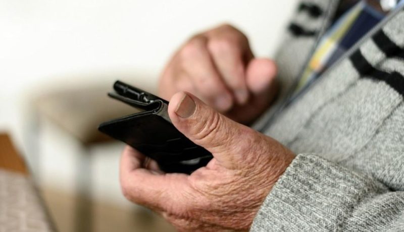 telefon i hand