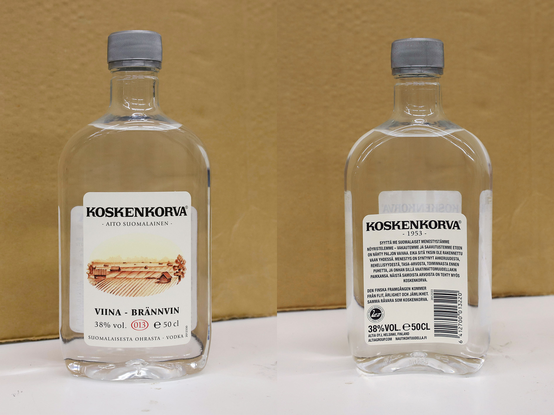 Två Koskenkorvaflaskor