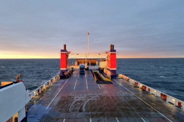 Fanns plats. I september var det ganska tomt på övre lastdäck när M/S Urd gick från Hangö till Nynäshamn.