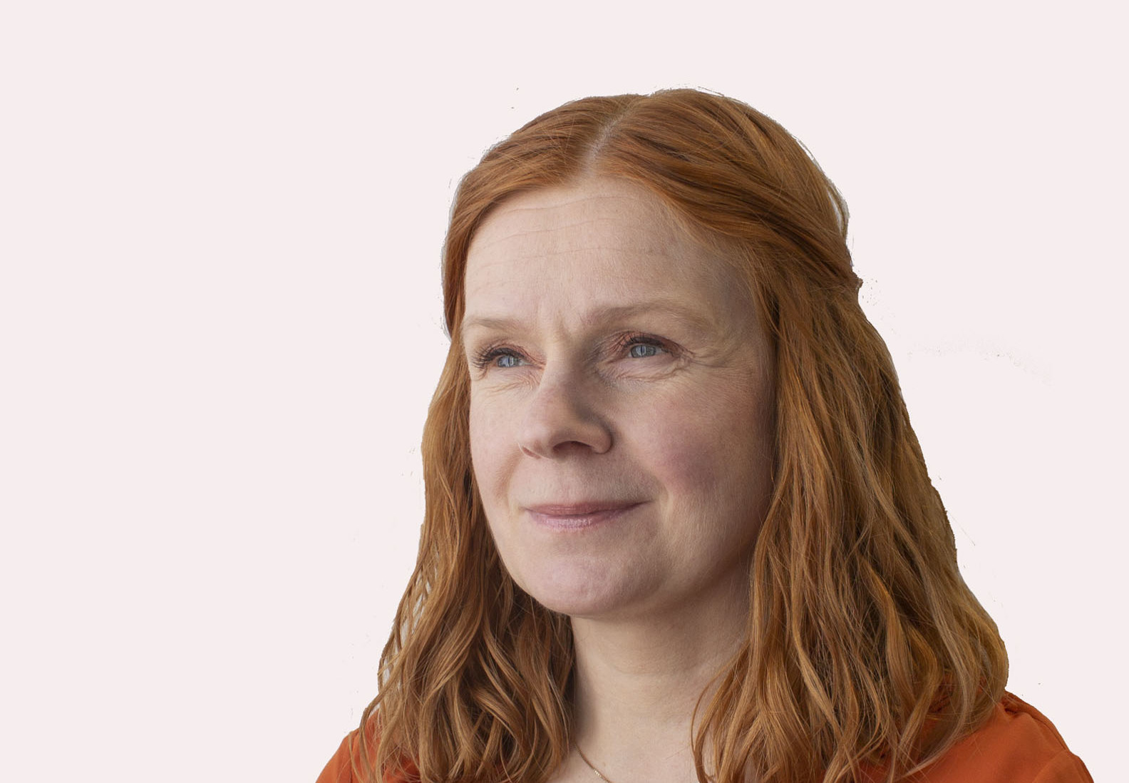 Rödhårig kvinna