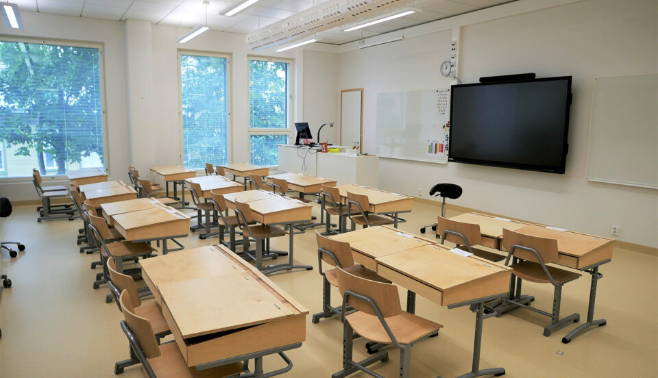 Pulpeter i klassrum.