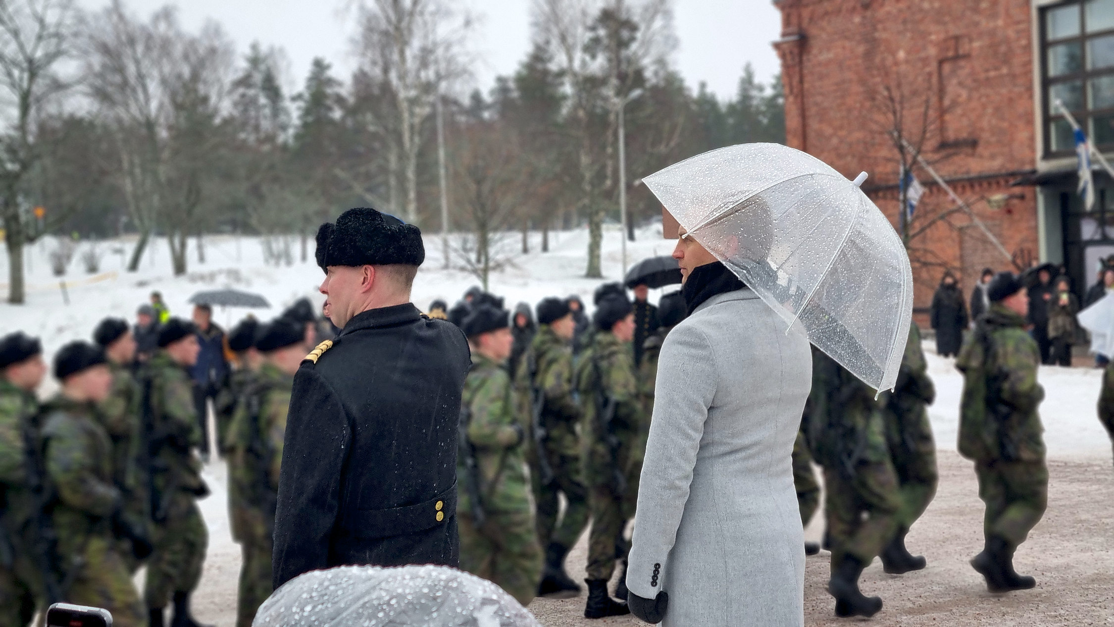 Befälhavare och soldater.