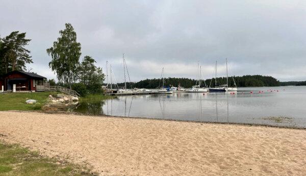 badstrand vid gästhamn